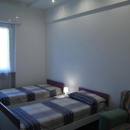 Orizzonte Sul Mare Appartement Savona Buitenkant foto